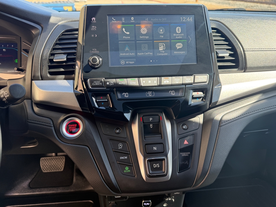 Used 2024 Honda Odyssey Sport - BraunAbility Side Entry Entry In Floor Automatic Ramp