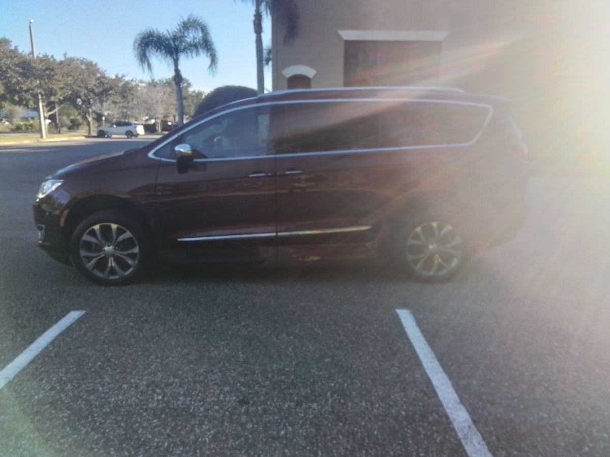 2018 CHRYSLER PACIFICA - Image 13