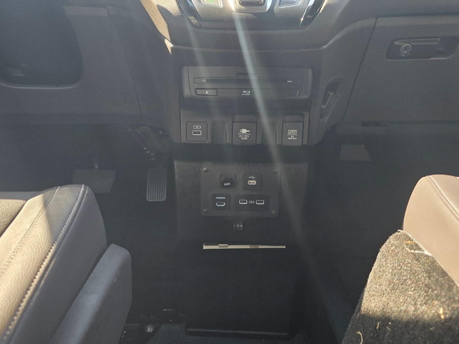 2022 Honda Odyssey Touring - Photo 12