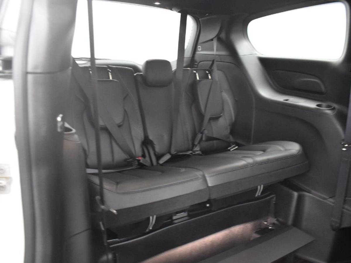 2025 CHRYSLER PACIFICA - Image 10