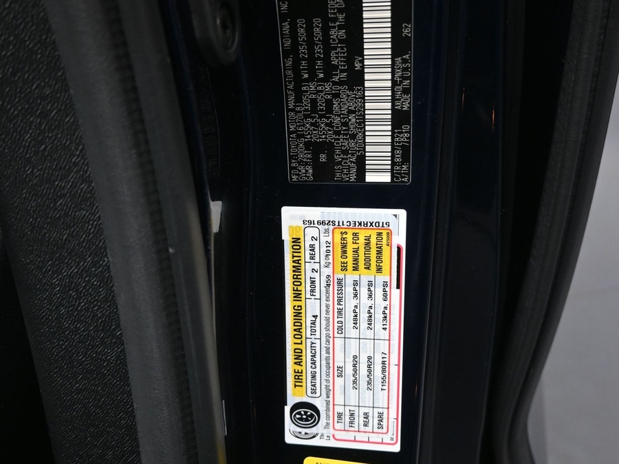 New 2026 Toyota Sienna Hybrid XSE Sport - BraunAbility Side Entry In Floor Automatic Ramp