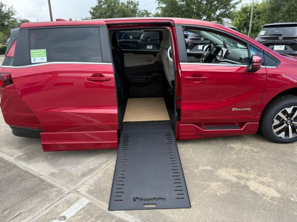 Número de imagen rojo Honda Odyssey 8