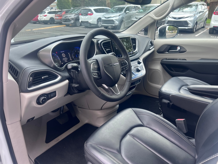 Used 2023 Chrysler Pacifica Touring L - BraunAbility Side Entry Fold Out Automatic Ramp