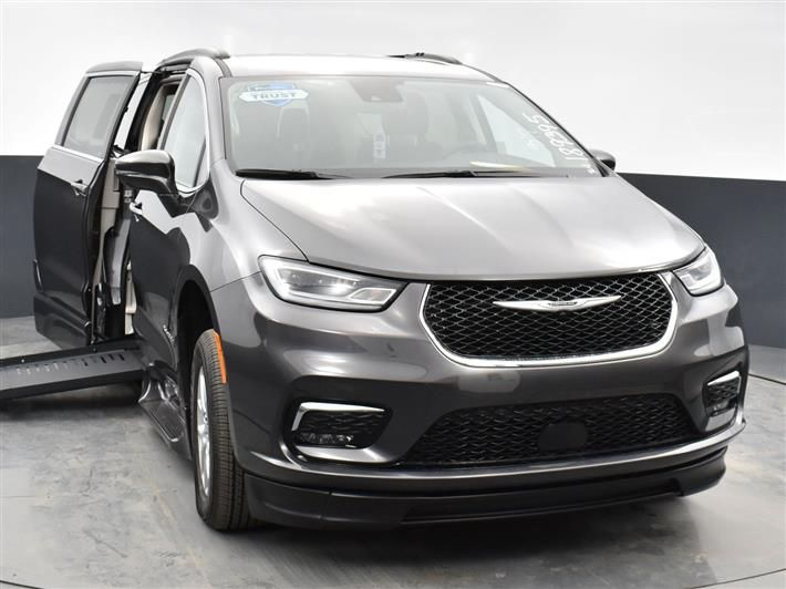 2022 CHRYSLER PACIFICA - Image 16