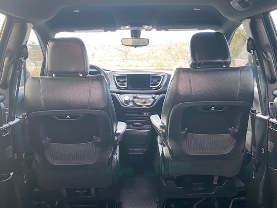 Used 2018 Chrysler Pacifica Touring L - VMI Side Entry Entry In Floor Automatic Ramp