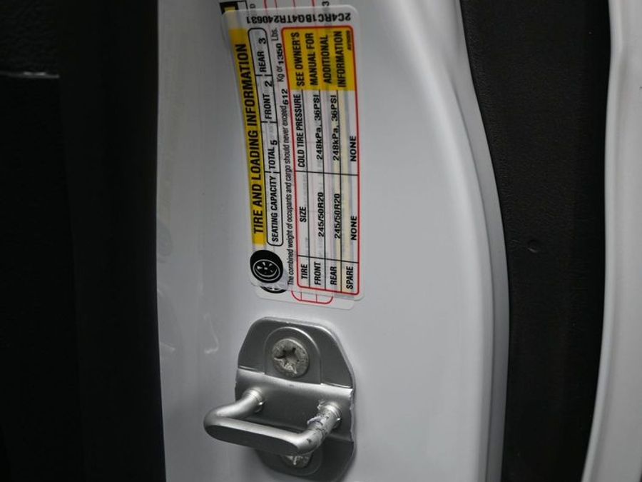 New 2026 Chrysler Pacifica Select Sport - BraunAbility Side Entry Fold Out Automatic Ramp