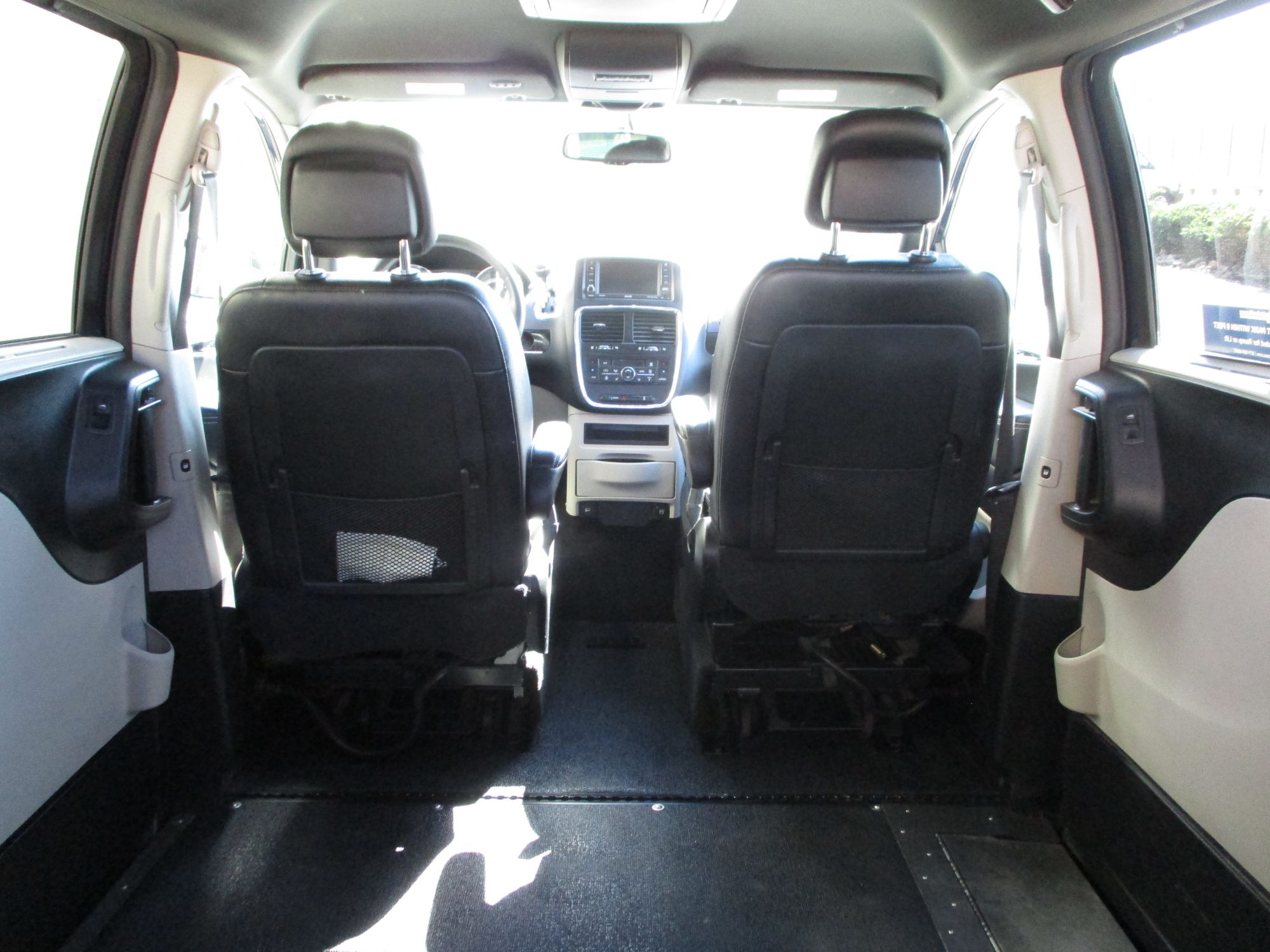 Used 2017 Dodge Grand Caravan SXT - VMI Side Entry Entry In Floor Automatic Ramp