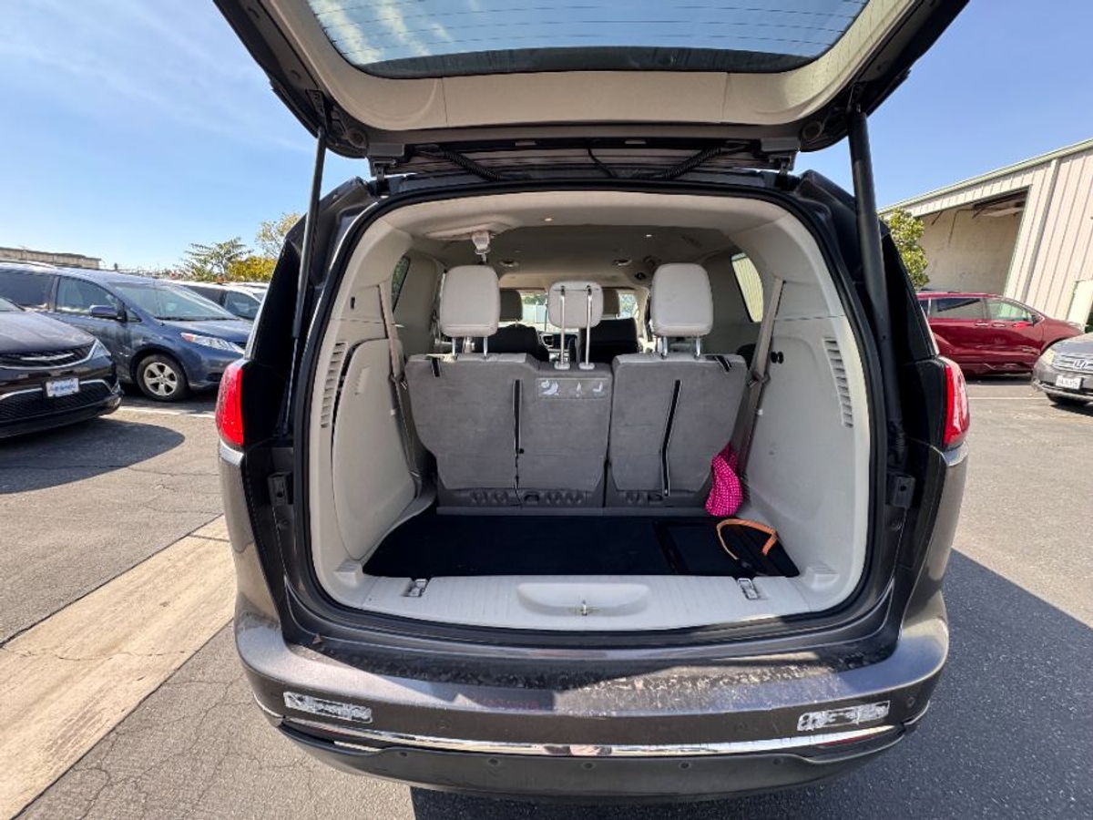 2017 CHRYSLER PACIFICA - Image 7