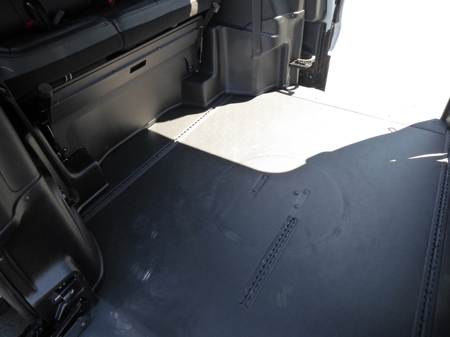 Used 2023 Chrysler Pacifica Touring L - BraunAbility Side Entry Fold Out Automatic Ramp