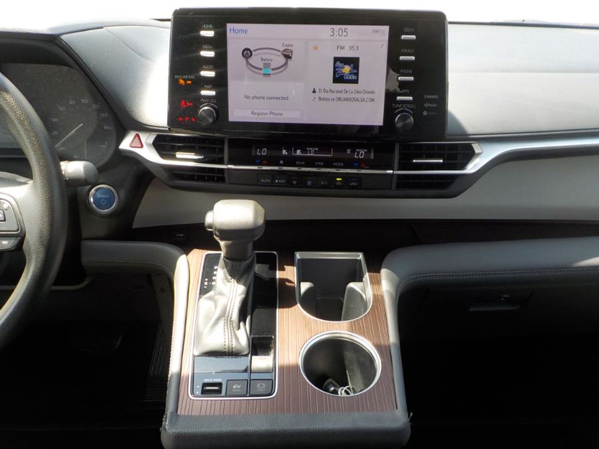 2022 TOYOTA SIENNA - Image 11