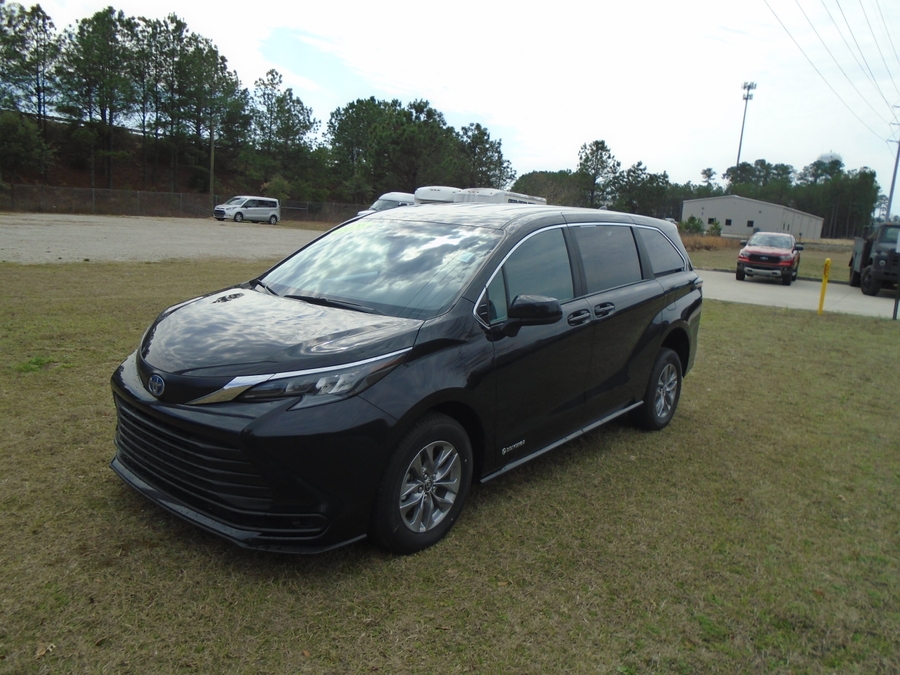 2025 TOYOTA SIENNA - Image 20