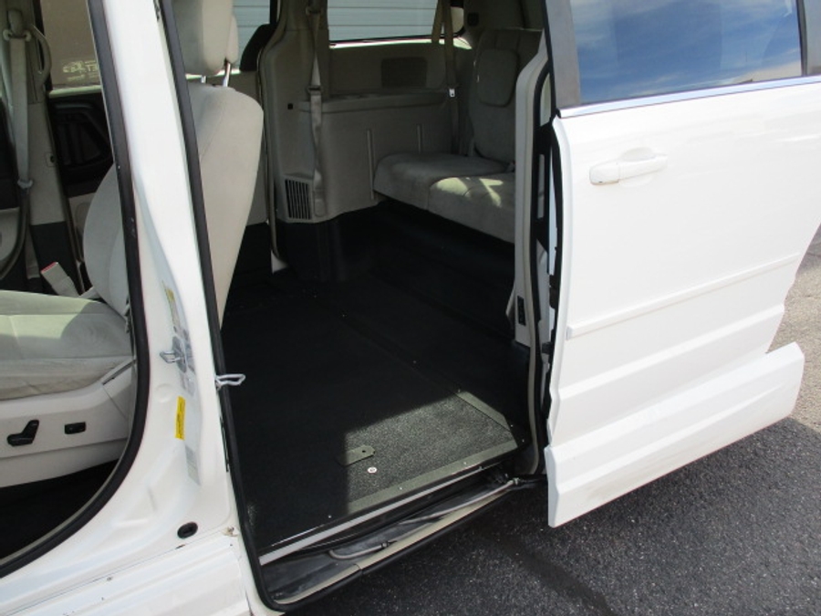 Used 2012 Dodge Grand Caravan Crew - VMI Side Entry Entry In Floor Automatic Ramp