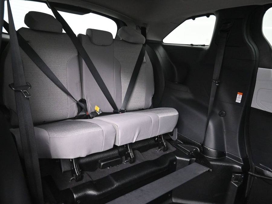 Black Toyota Sienna image number 9
