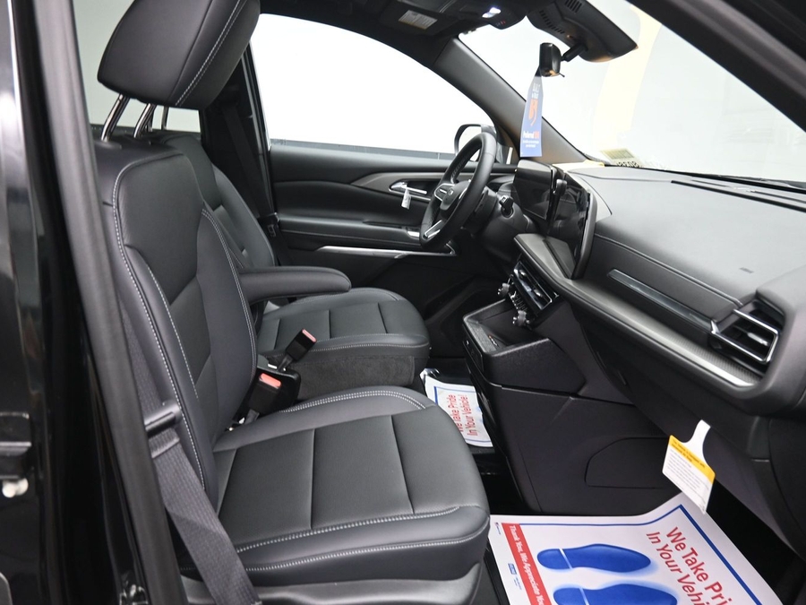 2026 Chevrolet Traverse LT - Photo 25