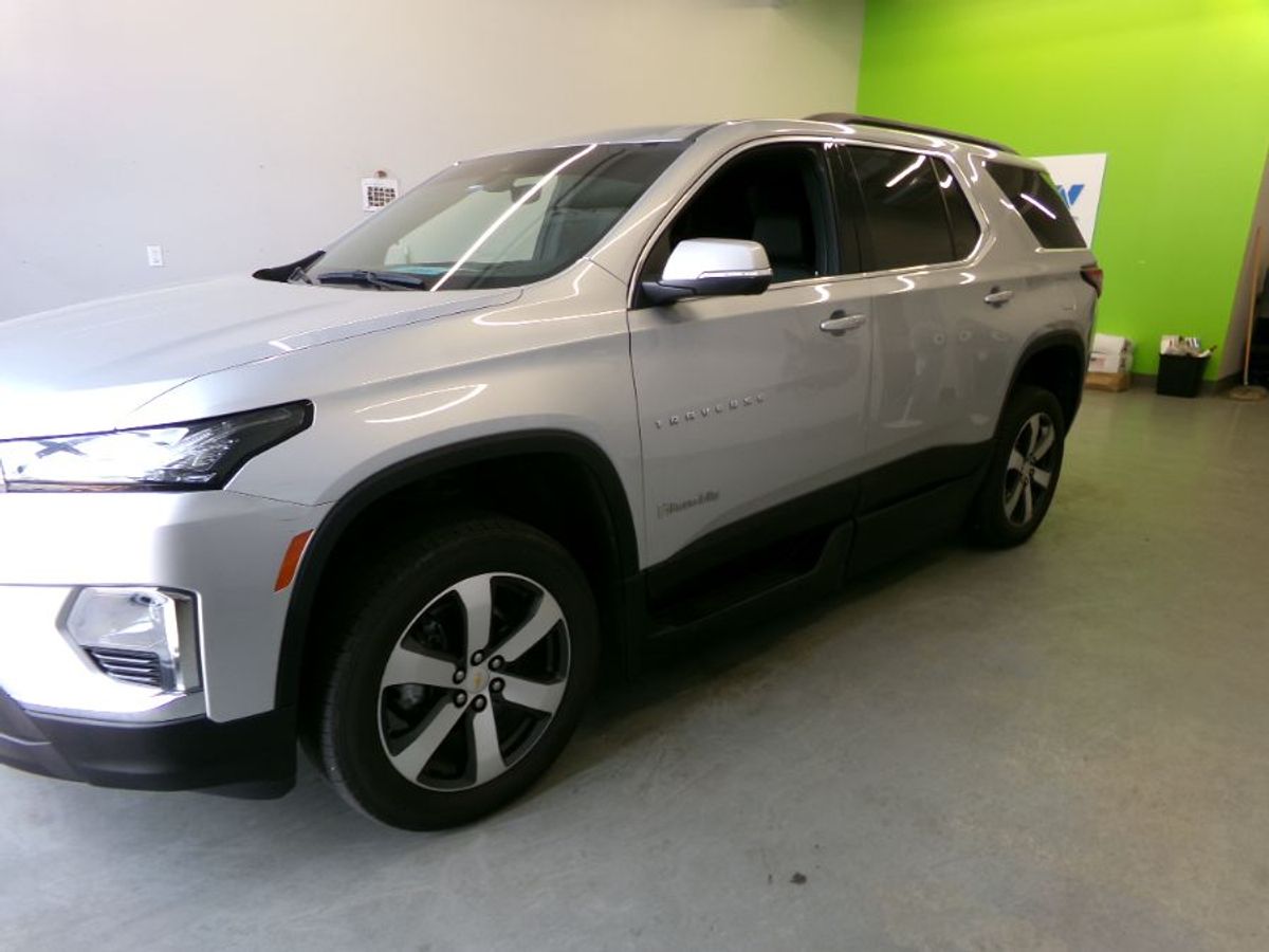 2022 CHEVROLET TRAVERSE - Image 3