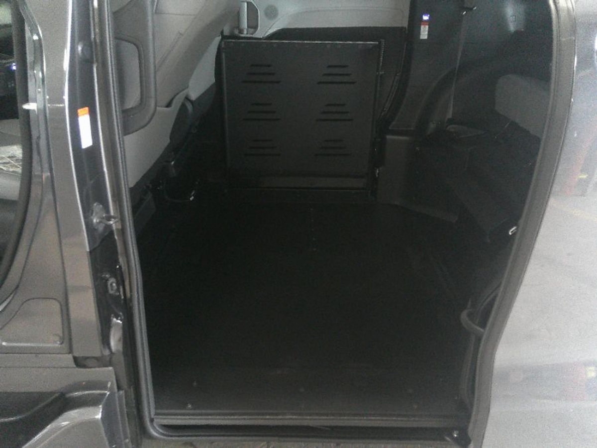 2025 TOYOTA SIENNA - Image 18