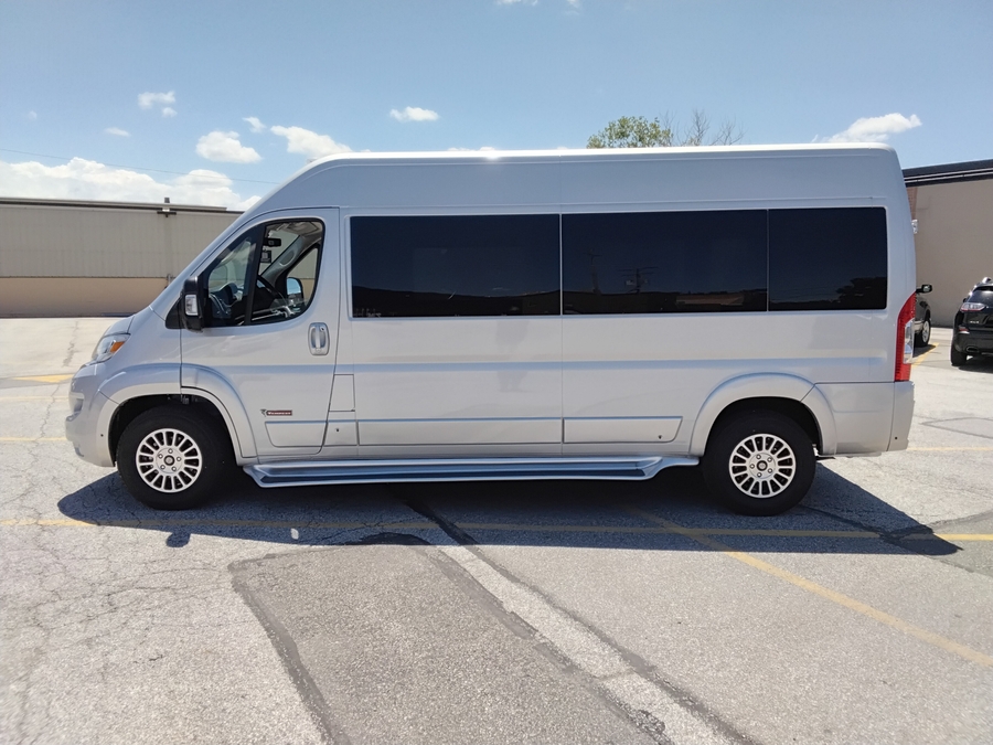 2025 RAM ProMaster Window Van 2500 SLT PLUS 159 WB High Roof's photo