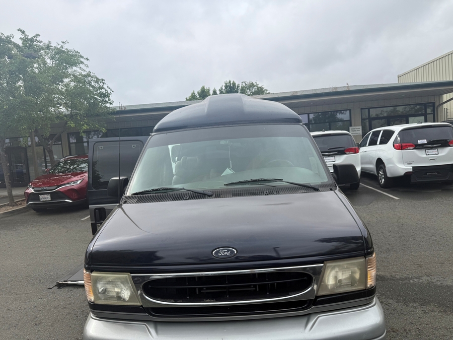Used 2000 Ford E-Series E-250 SD - OTH Side Entry Lift Automatic Ramp