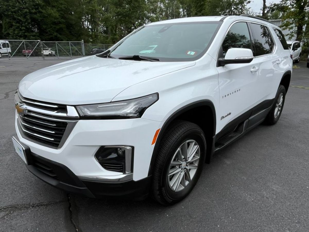 2023 CHEVROLET TRAVERSE - Image 11