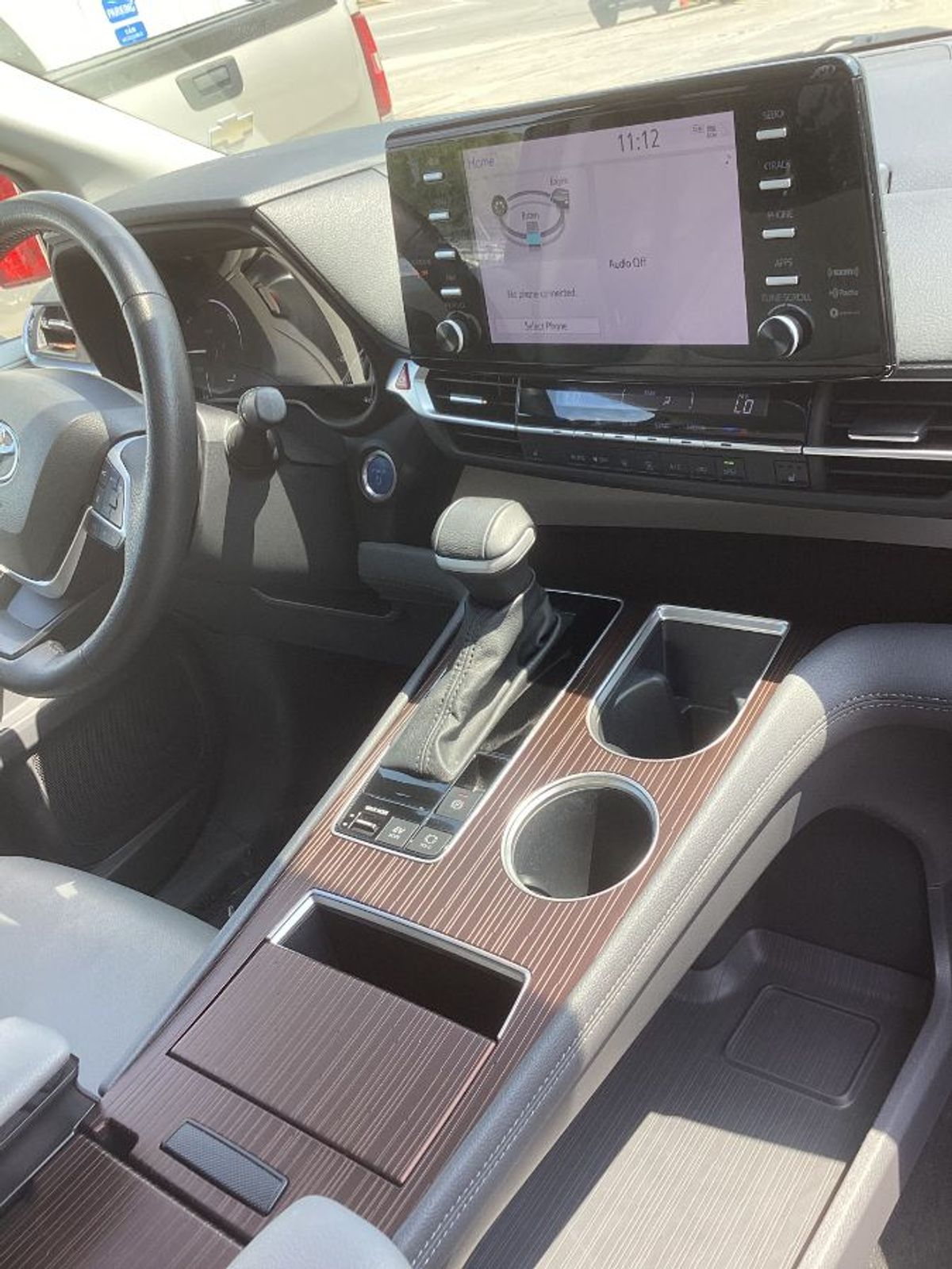 2024 TOYOTA SIENNA - Image 5