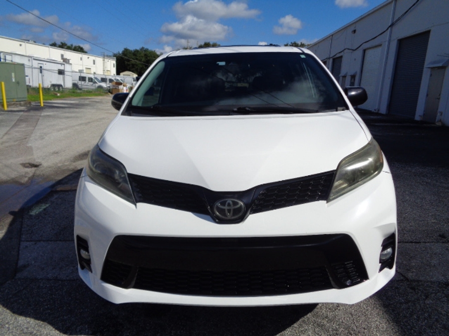 Used 2020 Toyota Sienna SE Premium - VMI Side Entry In Floor Automatic Ramp