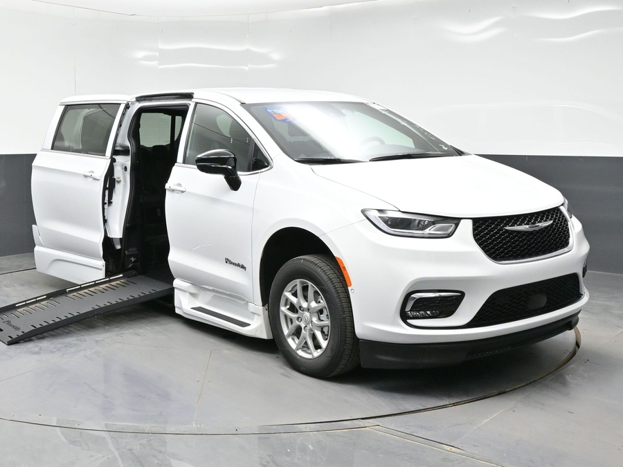 White Chrysler Pacifica with Side Entry Automatic Fold Out ramp