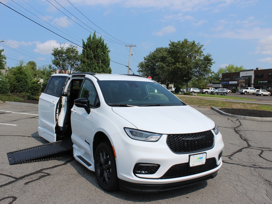 White Chrysler Pacifica with Side Entry Automatic In Floor ramp