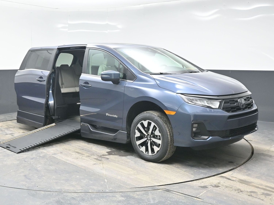 New 2026 Honda Odyssey EX-L - BraunAbility Side Entry Entry In Floor Automatic Ramp
