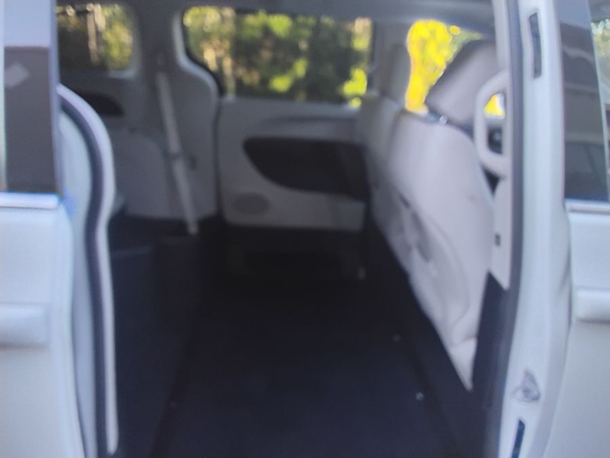 2017 CHRYSLER PACIFICA - Image 8