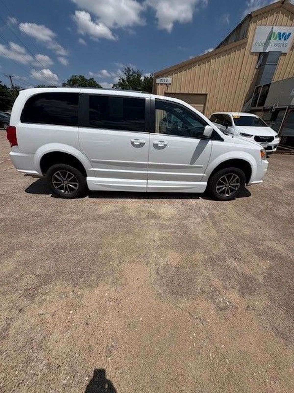 Van Rental Used Accessible Van For Sale Wheelchair Van Used 2017