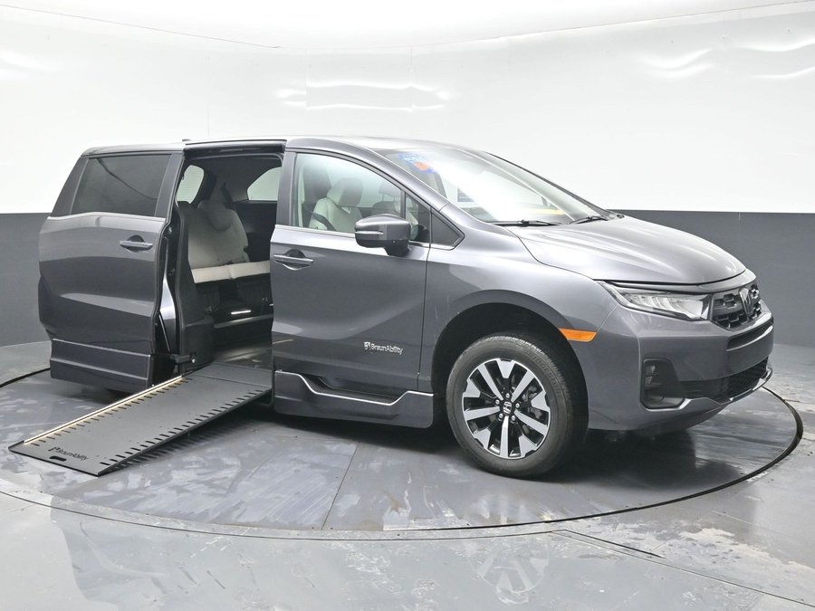 New 2026 Honda Odyssey EX-L - BraunAbility Side Entry Entry In Floor Automatic Ramp
