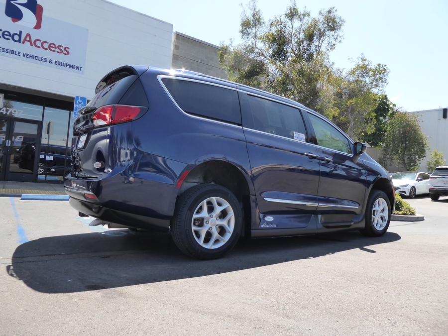 Used 2017 Chrysler Pacifica Touring L Plus - VMI Side Entry In Floor Automatic Ramp