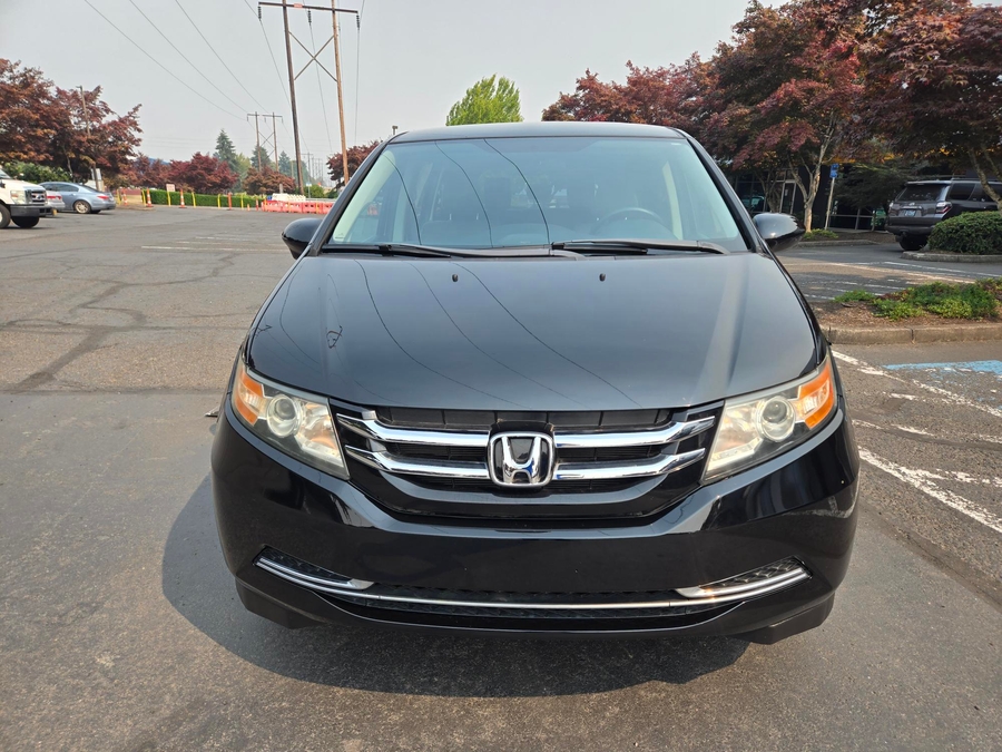 Used 2015 Honda Odyssey EX - BraunAbility Side Entry In Floor Automatic Ramp