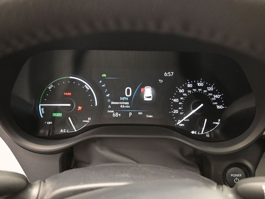 Blue Toyota Sienna image number 9