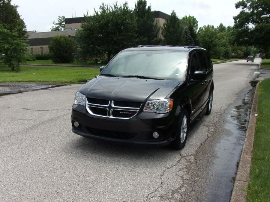 Black Dodge Grand Caravan image number 2