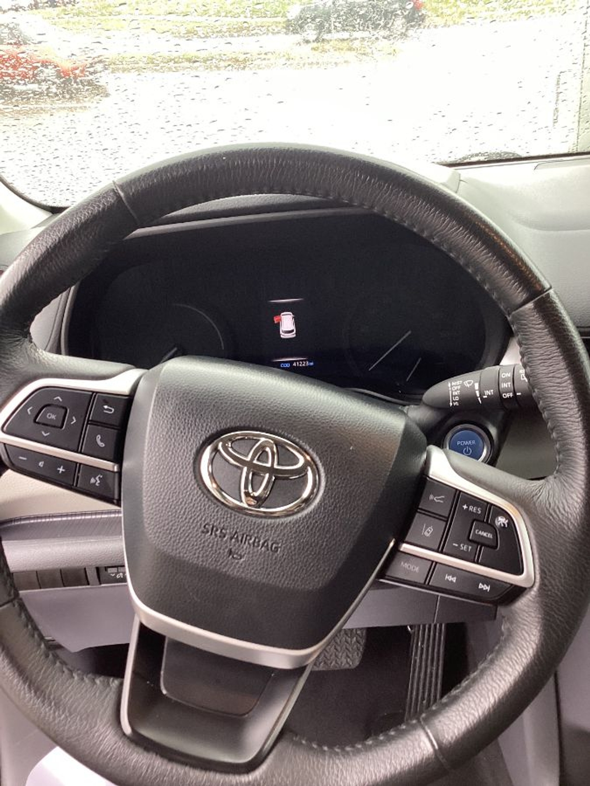 2024 TOYOTA SIENNA - Image 7