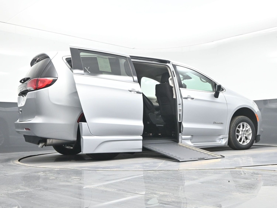 Used 2024 Chrysler Voyager LX - BraunAbility Side Entry Entry In Floor Automatic Ramp
