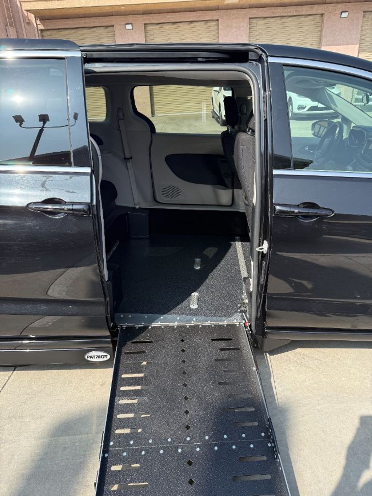 2022 CHRYSLER VOYAGER - Image 6