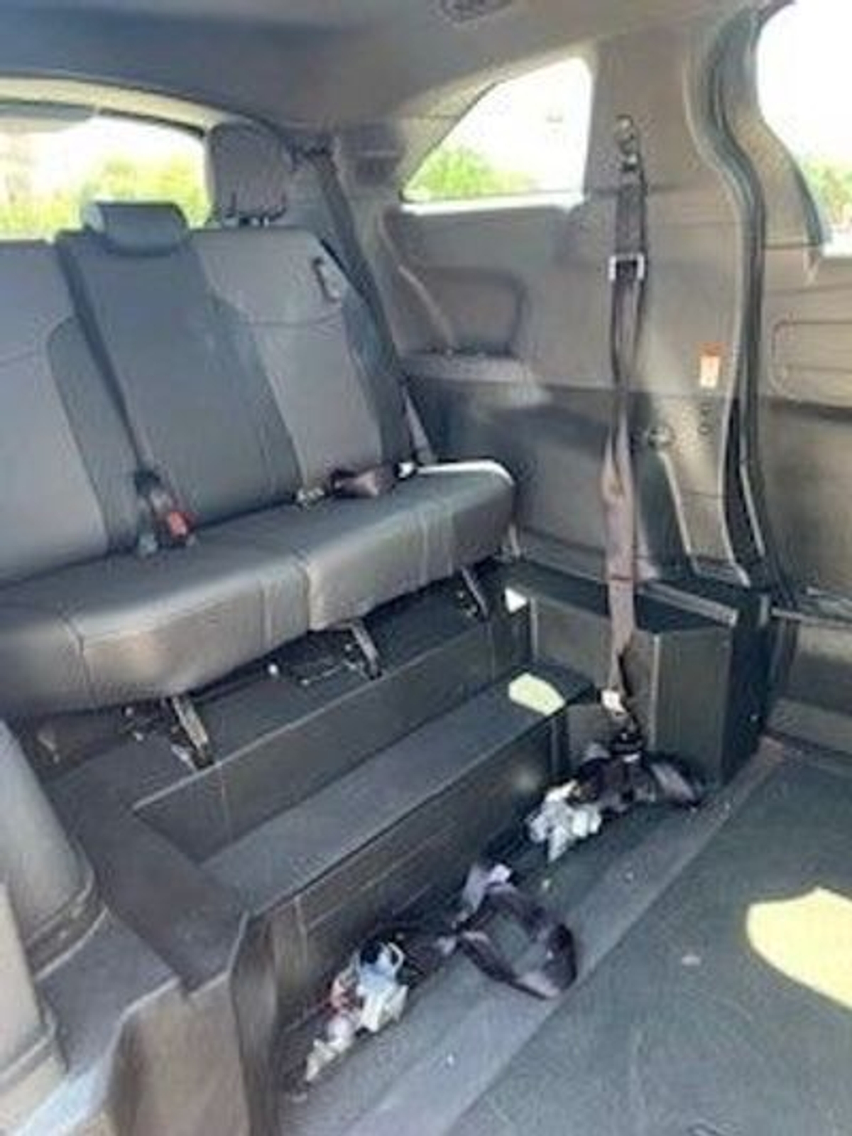 Image of Used 2022 Toyota Sienna XSE 7-Passenger