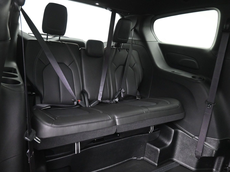 New 2026 Chrysler Voyager LX - BraunAbility Side Entry Fold Out Manual Ramp