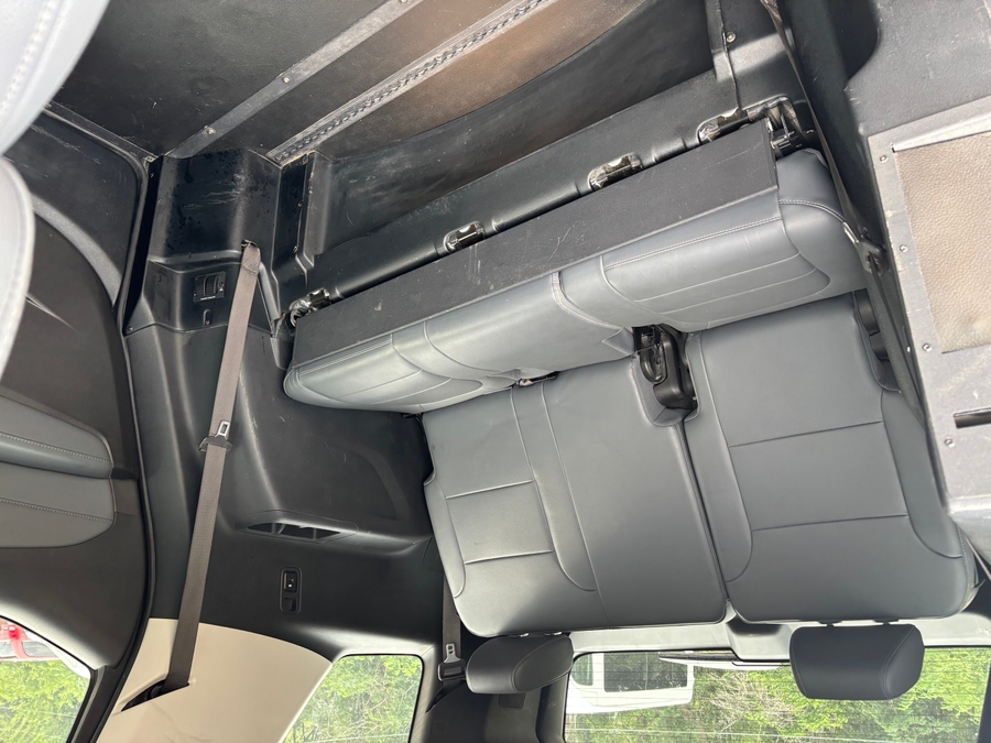 Used 2021 Chevrolet Traverse 3LT - BraunAbility Side Entry In Floor Automatic Ramp