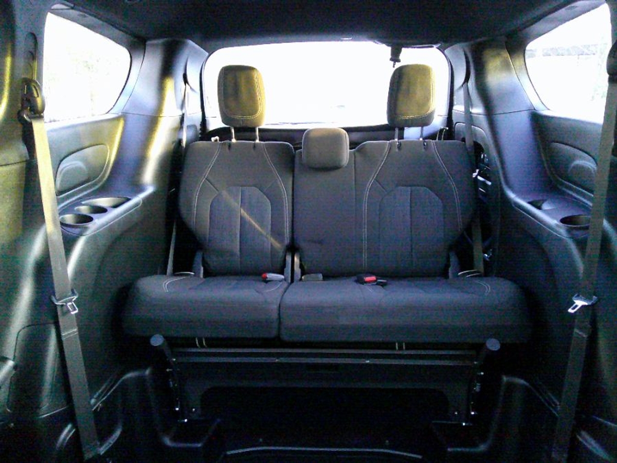 2024 CHRYSLER PACIFICA - Image 21