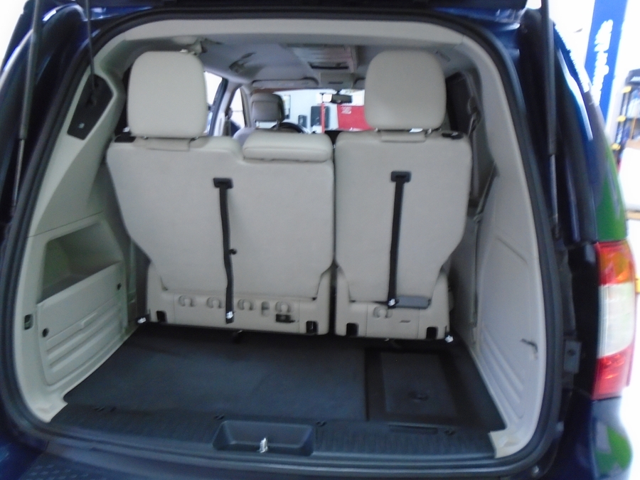 2016 Chrysler Town & Country Touring-L - Photo 9