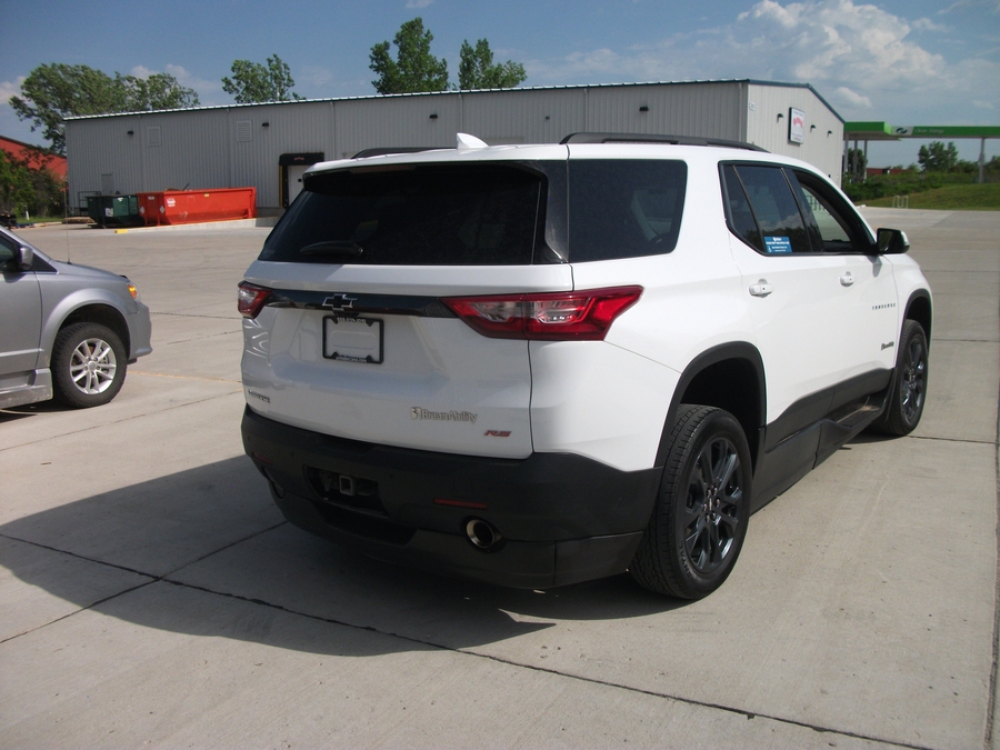 Used 2021 Chevrolet Traverse RS - BraunAbility Side Entry Entry In Floor Automatic Ramp