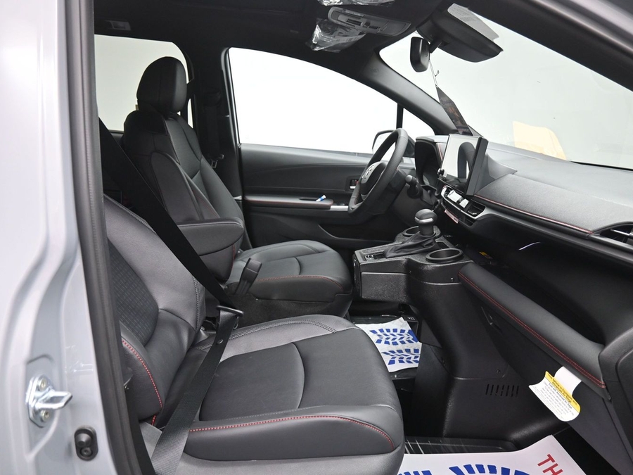 New 2026 Toyota Sienna XSE Sport - BraunAbility Side Entry In Floor Automatic Ramp