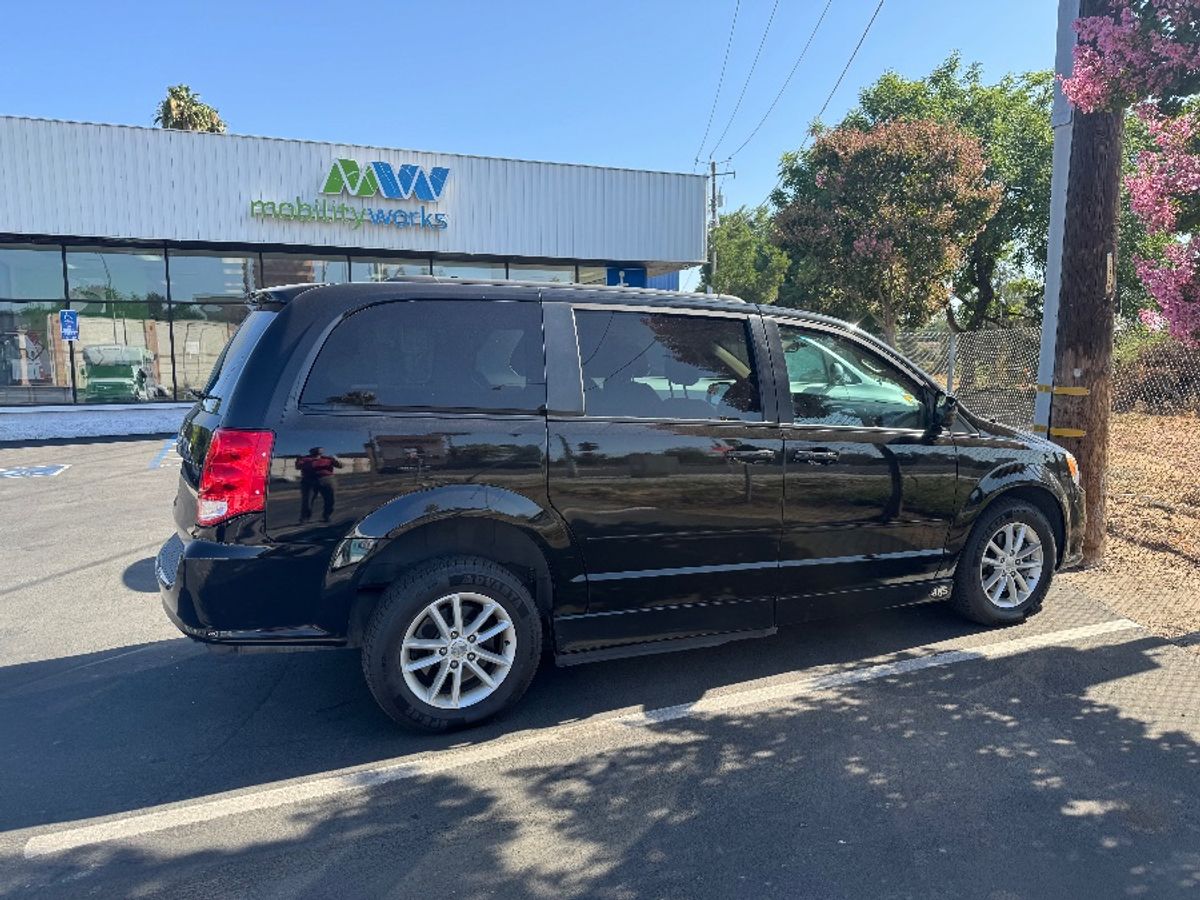 2016 DODGE GRAND CARAVAN - Image 7