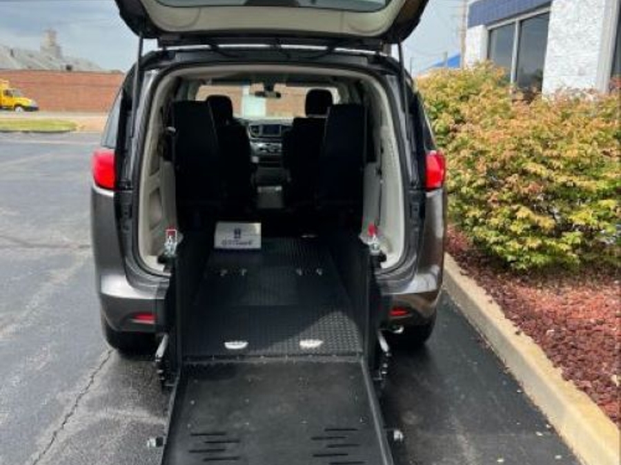 Used 2023 Chrysler Pacifica Touring L - FR Conversions Rear Entry Fold Out Manual Ramp