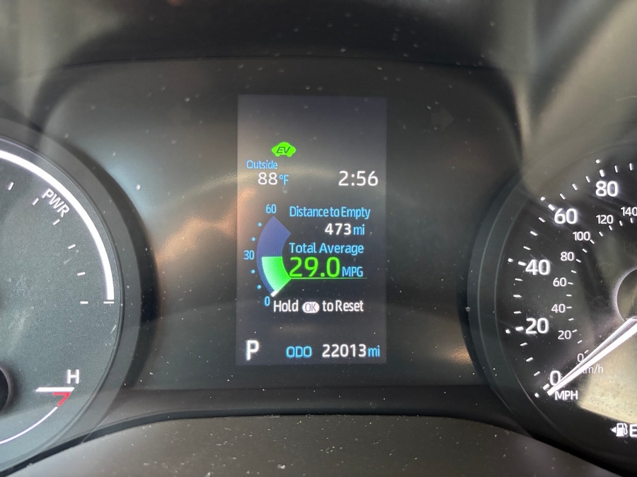 Used 2024 Toyota Sienna Hybrid LE - BraunAbility Side Entry Entry Fold Out Automatic Ramp