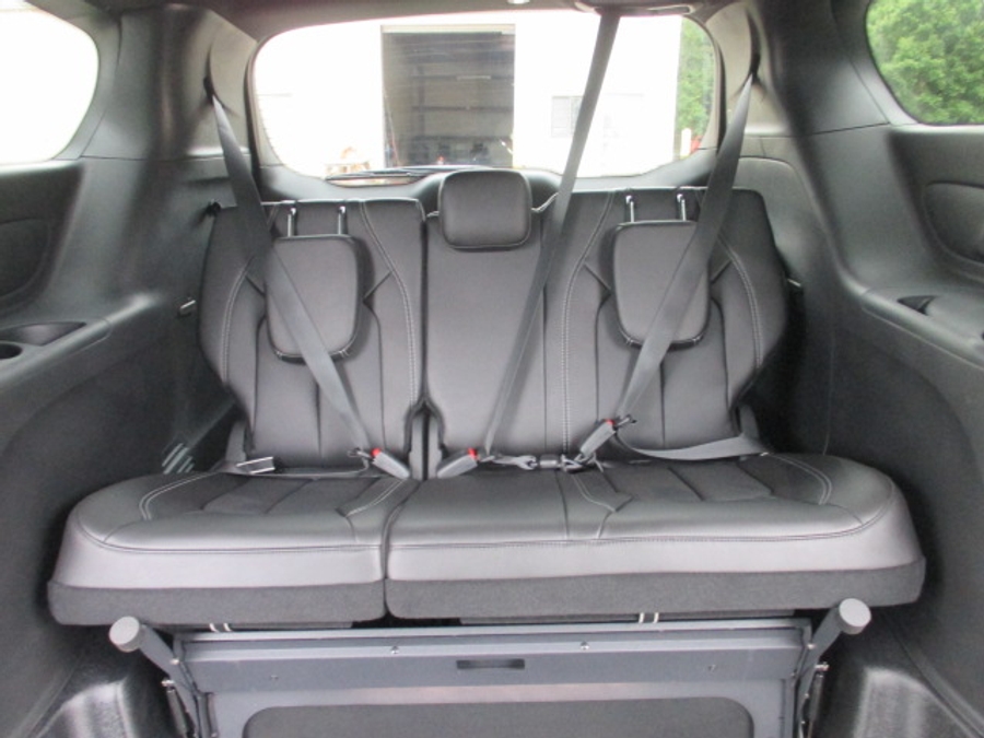 Blanco Chrysler Pacifica número de imagen 33