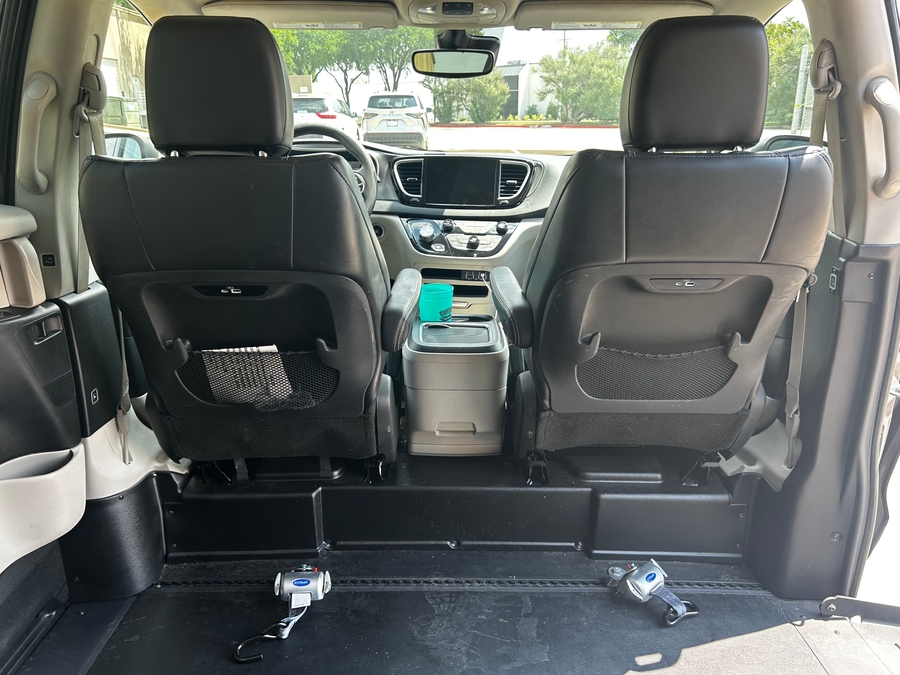 Used 2023 Chrysler Pacifica Touring L - BraunAbility Side Entry Fold Out Automatic Ramp